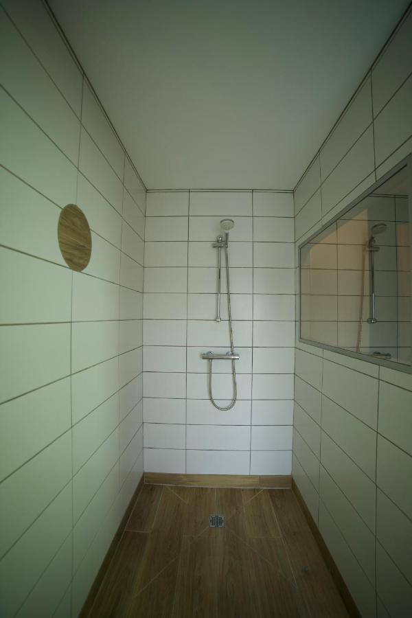 B&B Chez L'Habitant Chambre Privative Sur La Route Des Vins Tv Parking Box Velo Issenheim المظهر الخارجي الصورة